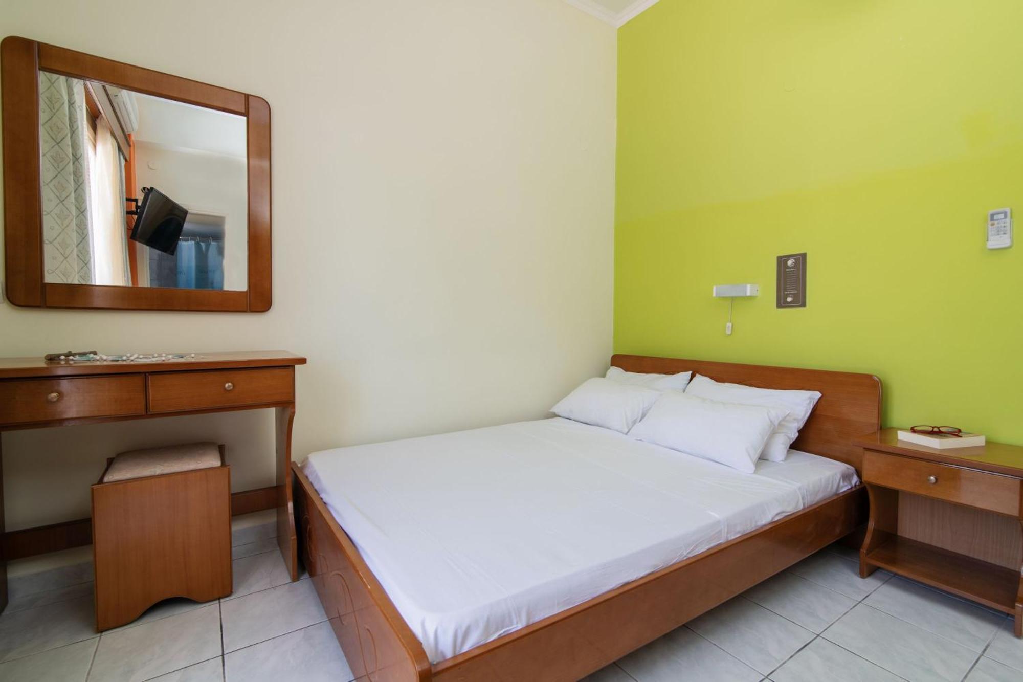 Sunbliss Studios & Apartments Αλυκών Δωμάτιο φωτογραφία